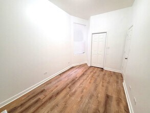 7552 S Parnell Ave-Unit -1 in Chicago, IL - Building Photo - Building Photo
