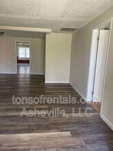 360 N Jones Creek Rd in Franklin, NC - Building Photo - Building Photo