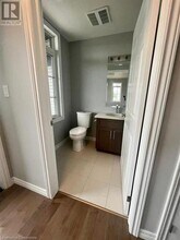 86 Oat Ln in Kitchener, ON - Building Photo - Building Photo