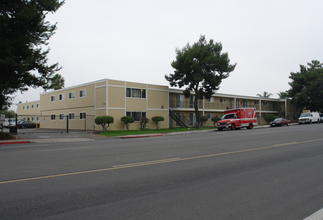 The Allison in San Diego, CA - Foto de edificio - Building Photo