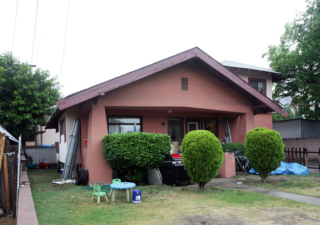 Apartments in Pomona, CA - Foto de edificio - Building Photo
