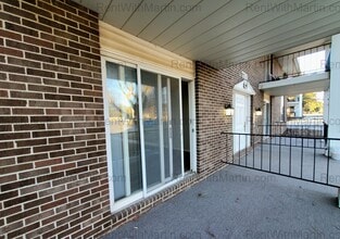 780 Russell Rd in Waterloo, IA - Building Photo - Building Photo