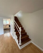 63 Fisher St in Springfield, MA - Building Photo - Building Photo