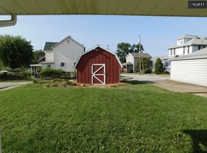 125 Ave A in Latrobe, PA - Building Photo - Building Photo