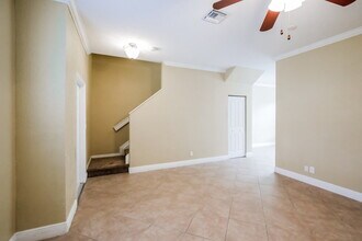 900 NW 126th Ave in Coral Springs, FL - Building Photo - Building Photo