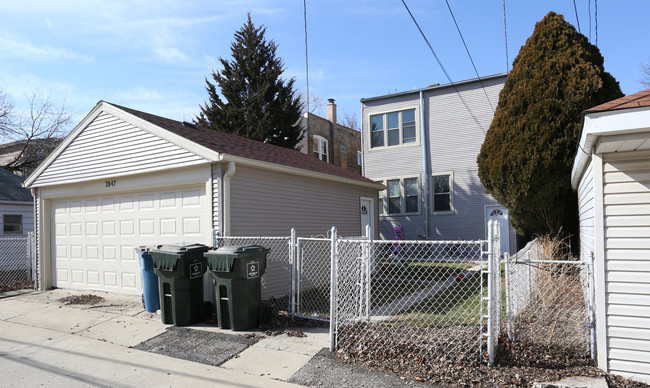 2847 Pearl St in Franklin Park, IL - Foto de edificio - Building Photo