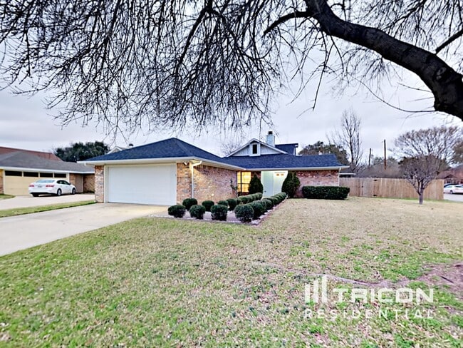 property at 2221 Markland St