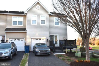 1244 Rosemont Terrace in Pennsburg, PA - Building Photo - Building Photo