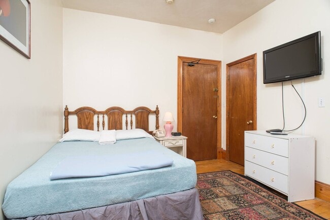 38 Linden St, Unit 20 in Boston, MA - Building Photo - Building Photo