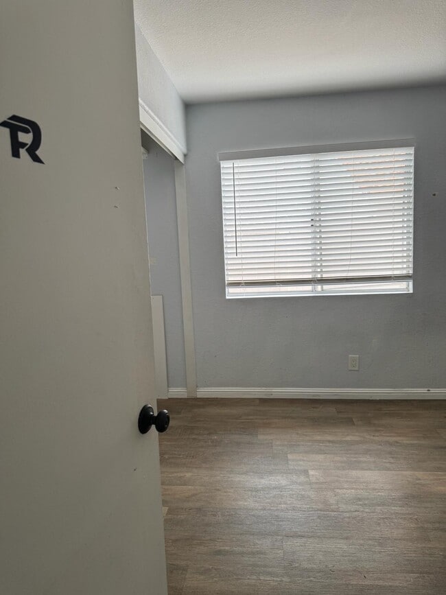 5543 N Magnolia Dr in San Bernardino, CA - Building Photo - Building Photo