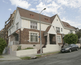 951-959 S Grand View St in Los Angeles, CA - Building Photo - Building Photo