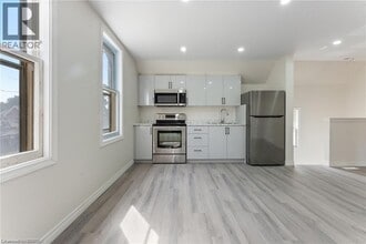 150 Elgin St in Brantford, ON - Building Photo - Building Photo