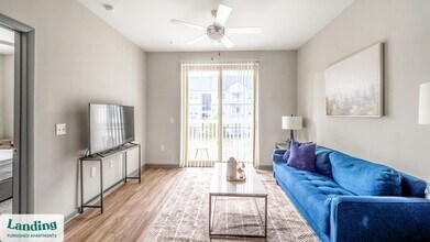 1001 Linger Longer Dr in Summerville, SC - Building Photo - Building Photo