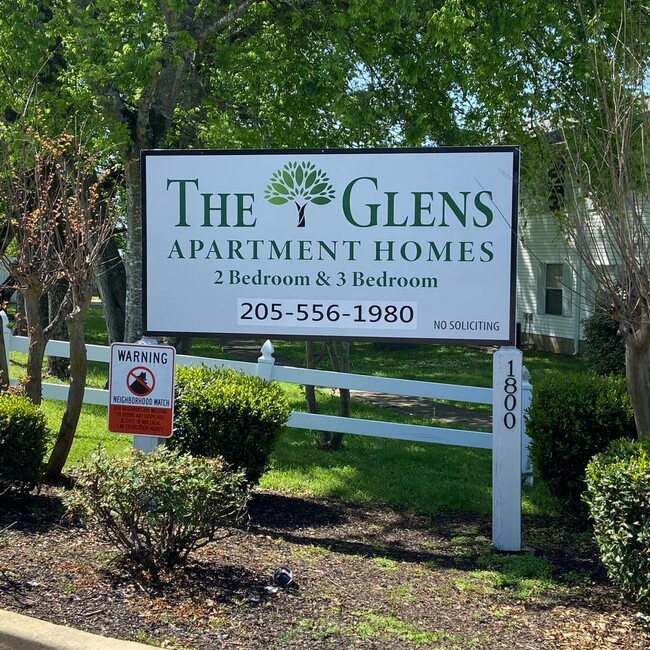 The Glens in Tuscaloosa, AL - Foto de edificio - Building Photo