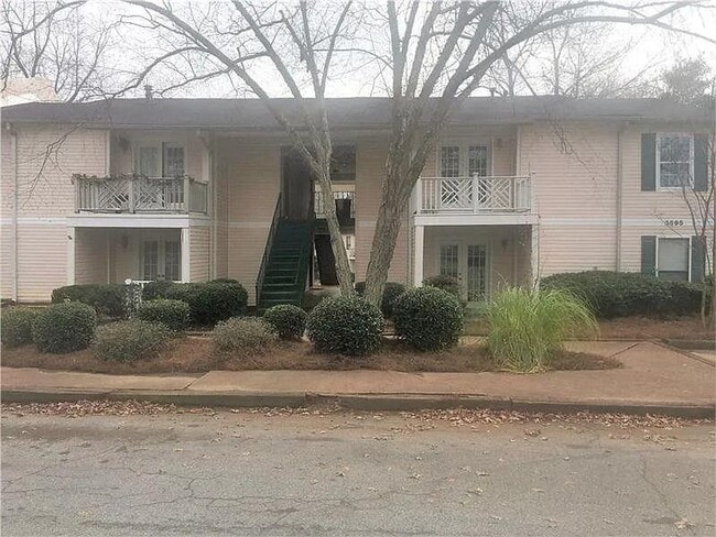 property at 3595 Woodbriar Cir