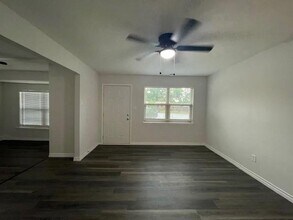 408 Southern Ct in Saginaw, TX - Building Photo - Building Photo