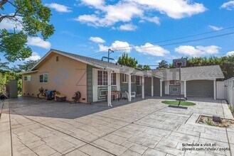 3876 Dunford Way in Santa Clara, CA - Foto de edificio - Building Photo