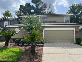 1605 Slash Pine Pl in Oviedo, FL - Building Photo