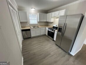 1040 Thomasville Estates Wy SE in Atlanta, GA - Building Photo - Building Photo