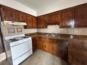 6155 S Archer Ave in Chicago, IL - Building Photo - Building Photo