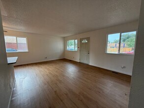 2406 Chimayo Dr in Colorado Springs, CO - Building Photo - Building Photo