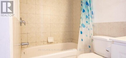 693 Euclid Ave in Toronto, ON - Building Photo - Building Photo