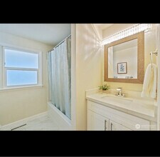 6410 Cypress St in Everett, WA - Building Photo - Building Photo