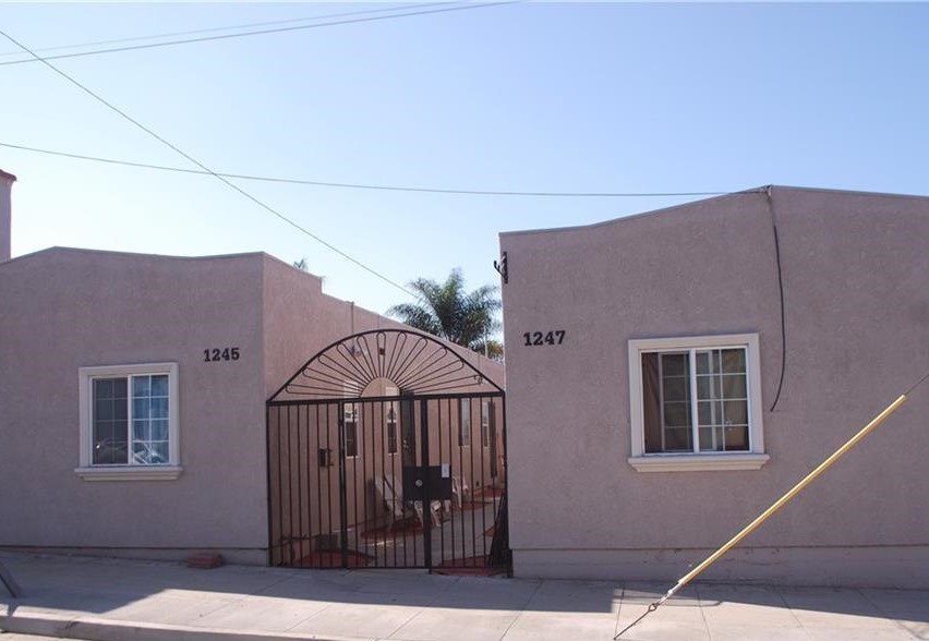 1245-1247 Daisy Ave in Long Beach, CA - Building Photo