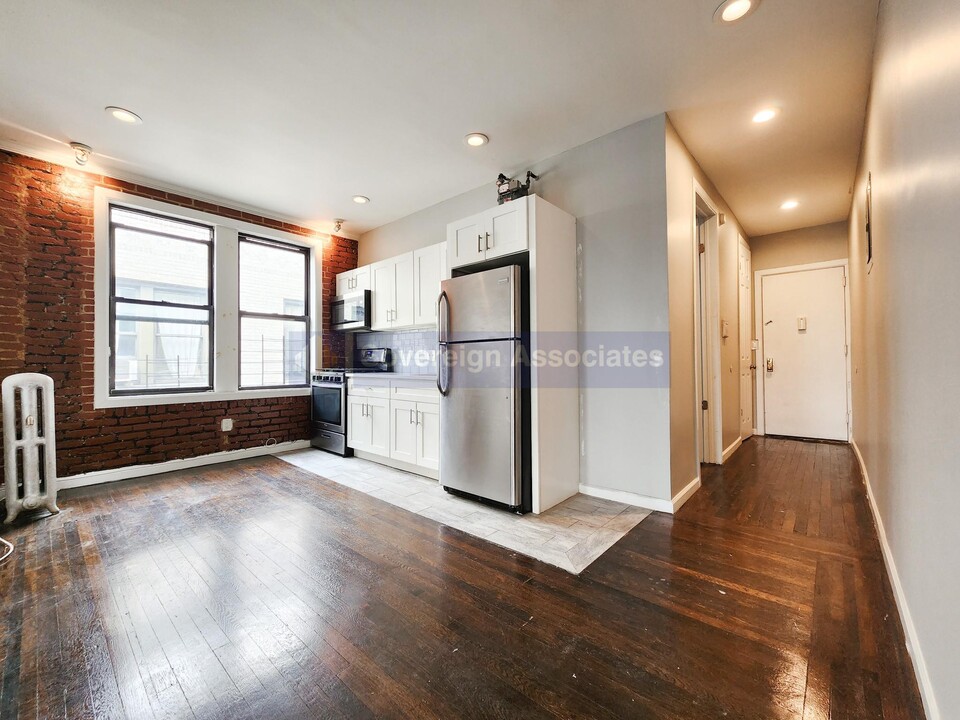 541 W 150th St in New York, NY - Building Photo