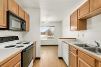 Glenmoor Townhomes in Fort Collins, CO - Foto de edificio - Building Photo