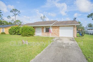 12 Azalea Dr