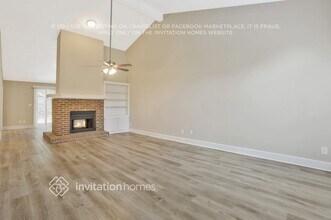 4995 Bent Creek Ct in Sugar Hill, GA - Foto de edificio - Building Photo