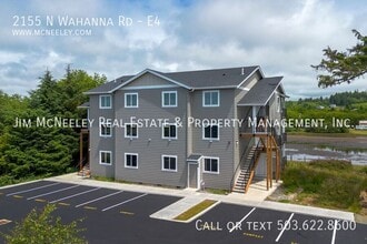 2155 N Wahanna Rd in Seaside, OR - Building Photo - Building Photo