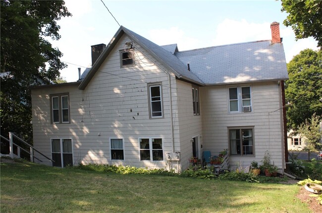 166 E 3rd St in Corning, NY - Building Photo - Building Photo