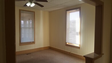 211 Greenwood Ave in Canon City, CO - Building Photo - Building Photo