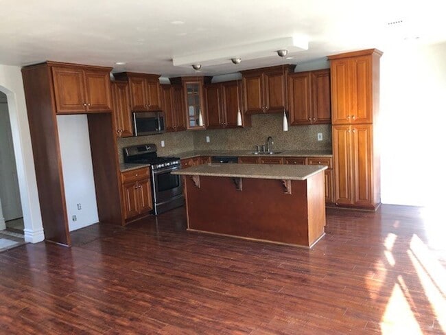 property at 2240 Juanita Ln