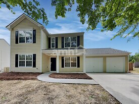 2682 Berry Ridge Ct in Buford, GA - Building Photo