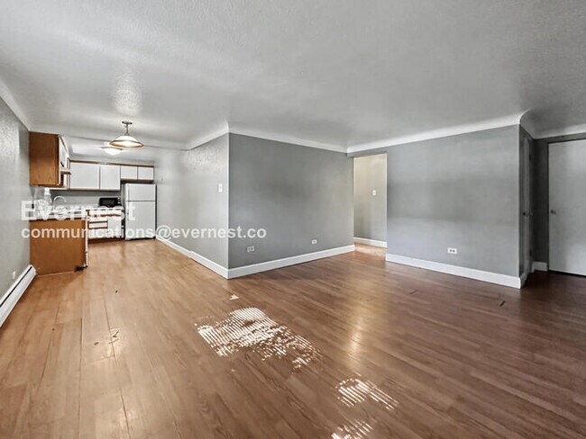 2295 E Asbury Ave in Denver, CO - Building Photo - Building Photo