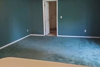 2002 Glendale Ln in Billings, MT - Building Photo - Building Photo