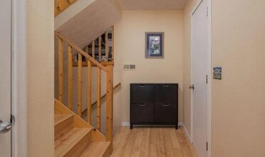 17451 Beaujolais Cir in Anchorage, AK - Building Photo - Building Photo