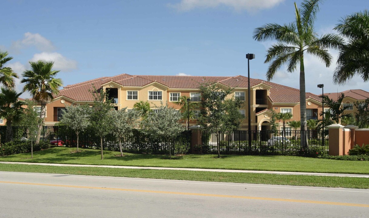 El Ad Villagio Condos in Miramar, FL - Building Photo