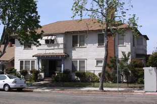 2109-2129 Market St in San Diego, CA - Building Photo - Building Photo