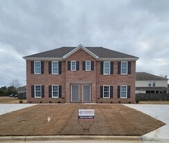 3952 Sedona Dr in Winterville, NC - Building Photo