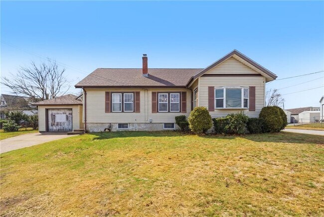 67 Fred St in Pawtucket, RI - Building Photo - Building Photo