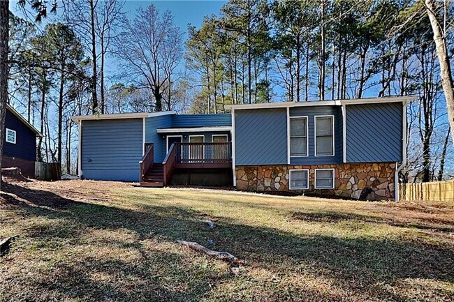 property at 2453 Lorrie Dr