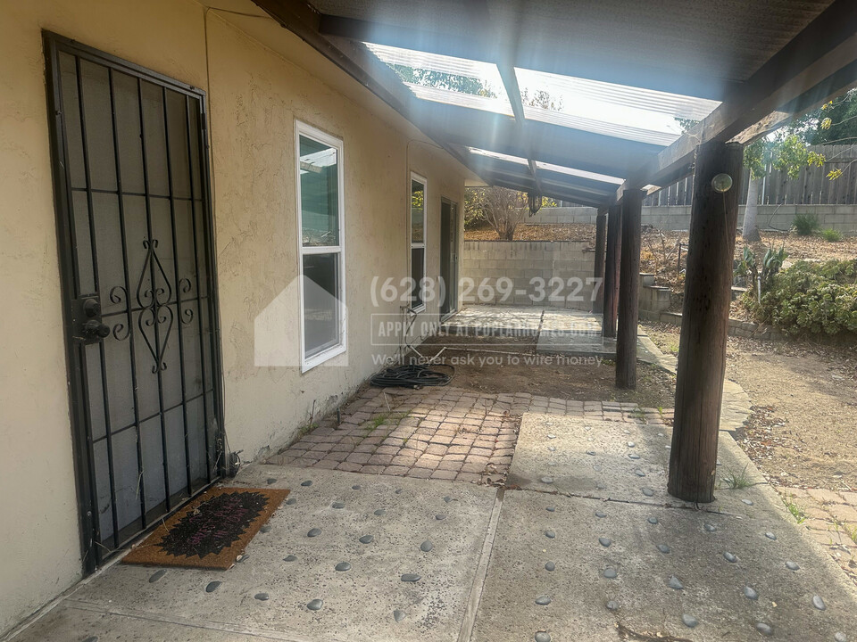 7039 Casa Ln in Lemon Grove, CA - Building Photo