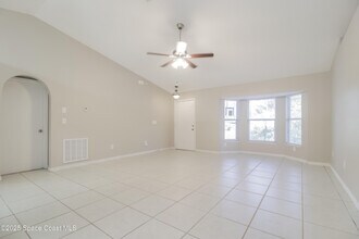 722 Hartford Ave SW in Palm Bay, FL - Building Photo - Building Photo
