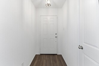 2309 Pyrite Dr in Aubrey, TX - Foto de edificio - Building Photo