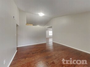 3737 W 42nd Terrace in Indianapolis, IN - Building Photo - Building Photo