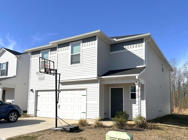 4060 Garrison Ln in Spartanburg, SC - Building Photo - Building Photo
